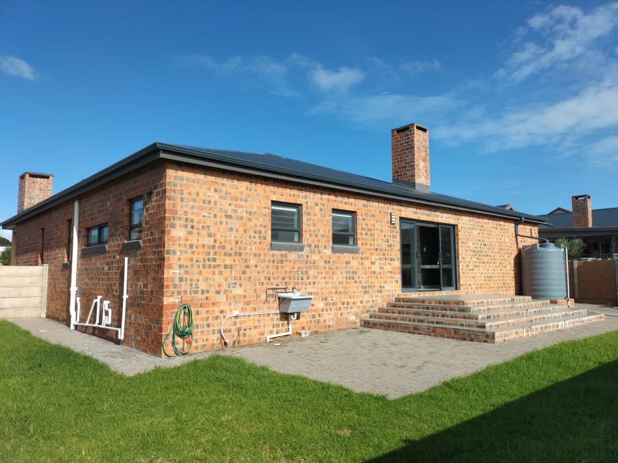 3 Bedroom Property for Sale in Stilbaai Wes Western Cape